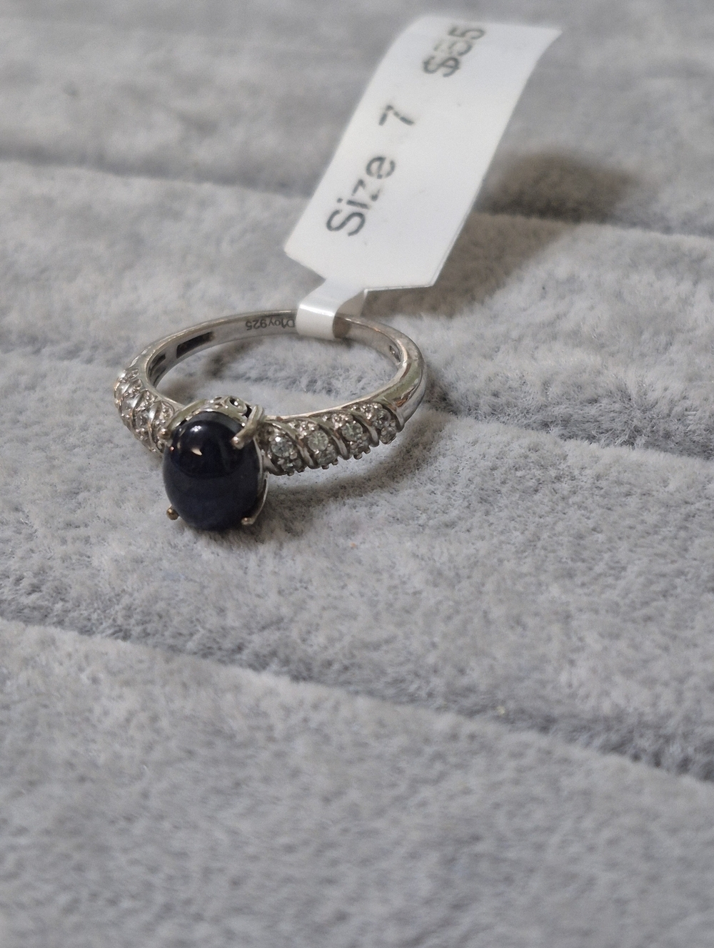 Sterling silver Womens Ring - Picture 2 of 4